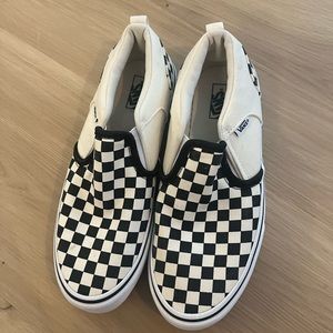 Vans slip on shoes